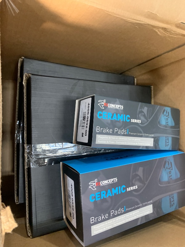 Photo 1 of ****************MISSING THE BRAKE HARDWARE****************
R1 Concepts Front and Rear Brakes and Rotors| Drilled and Slotted Brake Rotors| Front and Rear Ceramic Brake Pads and Rotors Kit| Brake Kit| Automotive Replacement Brake Kits