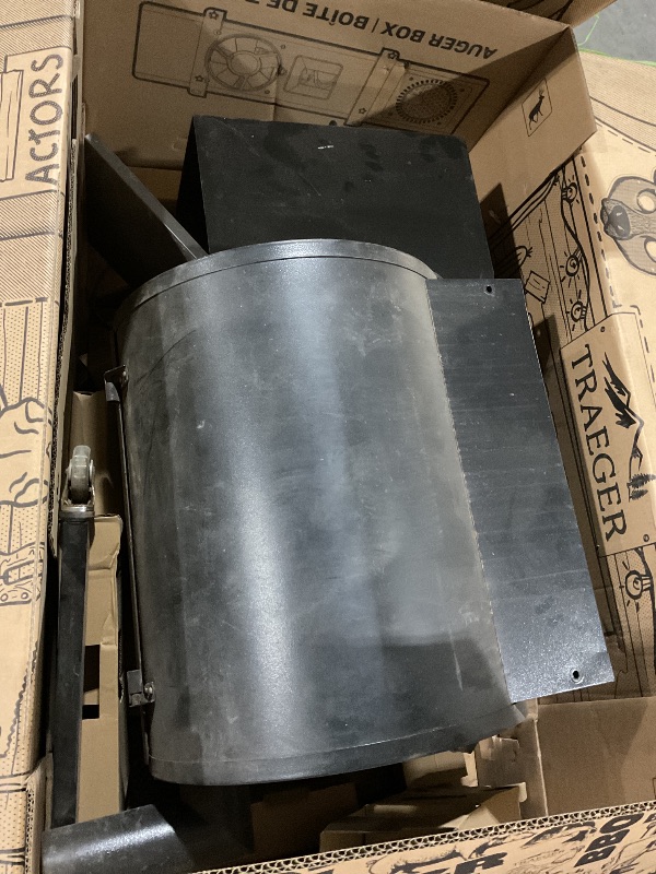 Photo 1 of ***PARTS ONLY-NOT FUNCTIONAL**

Traeger Grills Pro 780 Wood Pellet Smoker Grill, 6-in-1 BBQ Pellet Grill Combo, WiFi and App-Connected Electric Smoker, 780 Square Inches of Grilling Area, Temperature Control, Black Finish