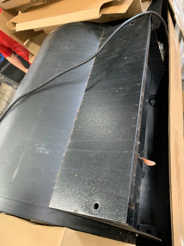 Photo 1 of ***PARTS ONLY-NOT FUNCTIONAL**

Traeger Grills Pro 780 Wood Pellet Smoker Grill, 6-in-1 BBQ Pellet Grill Combo, WiFi and App-Connected Electric Smoker, 780 Square Inches of Grilling Area, Temperature Control, Black Finish