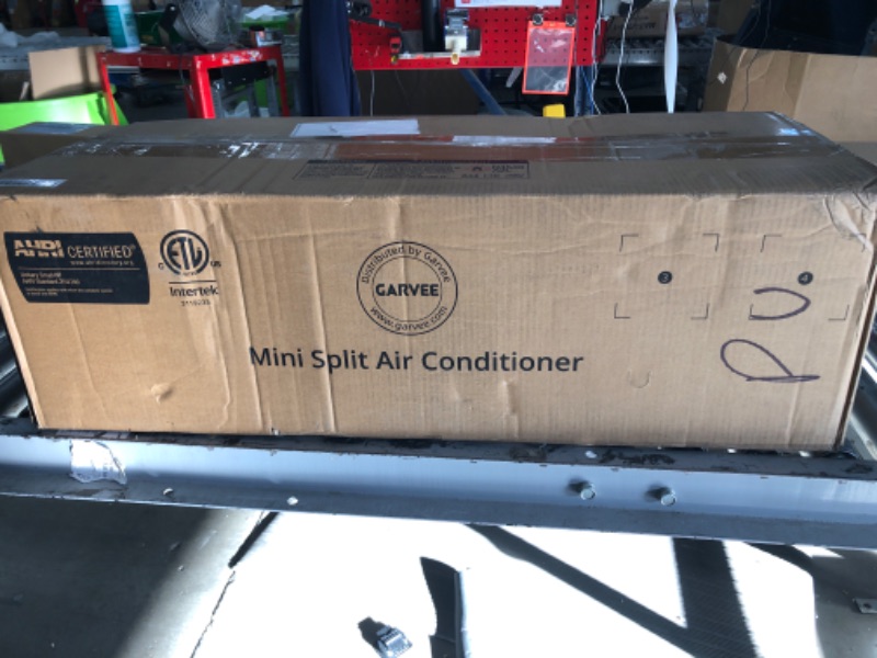 Photo 1 of (*PARTIAL SET - SEE PHOTOS/NOTES*) 28K ONE Zone Mini Split Air Conditioner and Heater, 20 SEER2 208-230V 9000 + 9000 + 12000 BTU Wifi Mini Split AC/Heating System Multi Zone, Ductless, Wall Unit, with Installation Kit