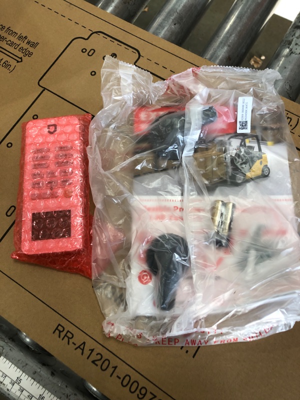 Photo 1 of (*PARTIAL SET - SEE PHOTOS/NOTES*) 28K ONE Zone Mini Split Air Conditioner and Heater, 20 SEER2 208-230V 9000 + 9000 + 12000 BTU Wifi Mini Split AC/Heating System Multi Zone, Ductless, Wall Unit, with Installation Kit