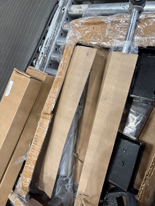 Photo 1 of ***********FOR PARTS ONLY- MISSING BALL JOINS AMONG OTHER PARTS**************
Rough Country Vertex 3" Lift Kit for 20-24 Chevy/GMC 2500 HD 2WD/4WD - 95850RED