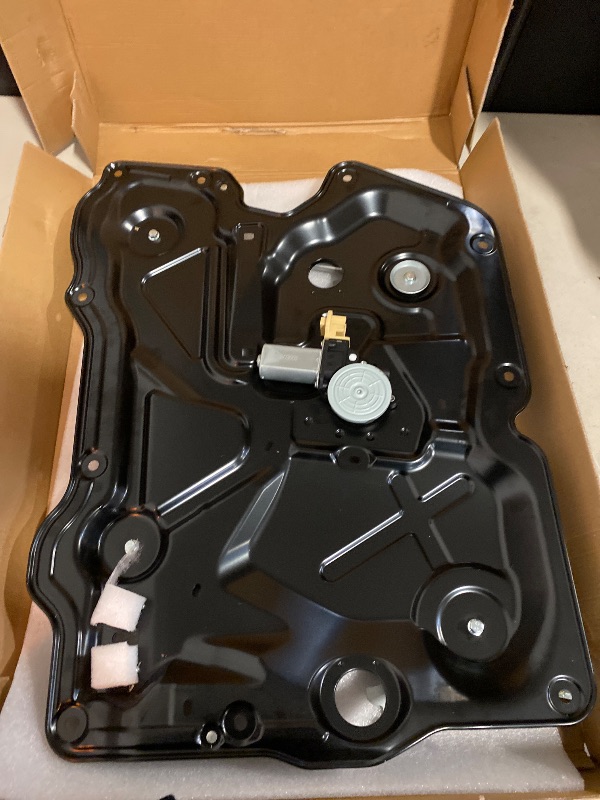 Photo 1 of BOXI 751-370 Front Passenger Side Power Window Regulator with Motor Fits for Nissan Altima 2011-2012 Coupe Sedan 2.5L 3.5L / 80770ZX61B