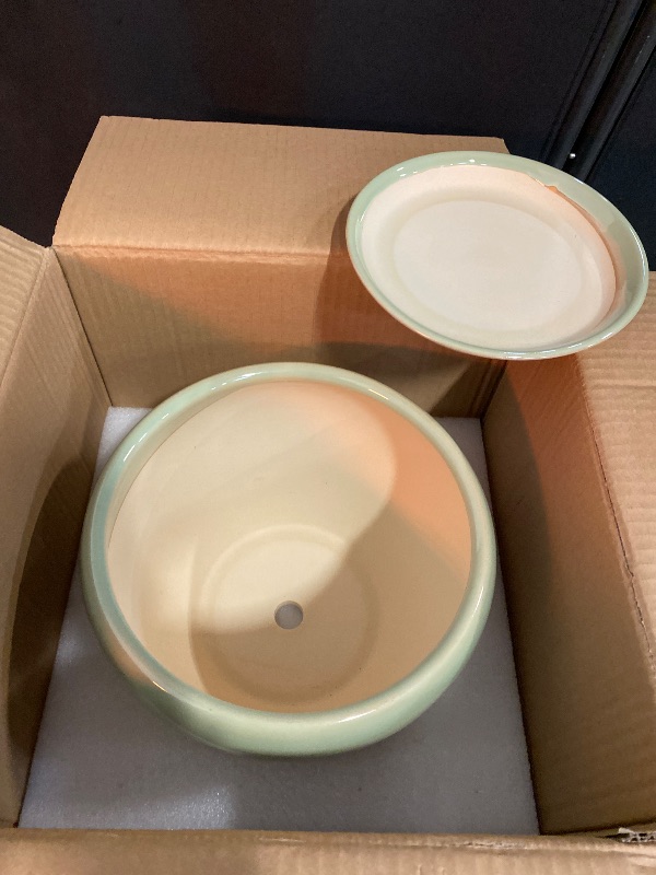 Photo 1 of Ceramic Planter Pot - 10 Inch Plant Pot for Indoor Plants Decorative Planter with Drainage Hole and Saucer Large Pot for Plants Outdoor Round Flower Pot for Garden Green