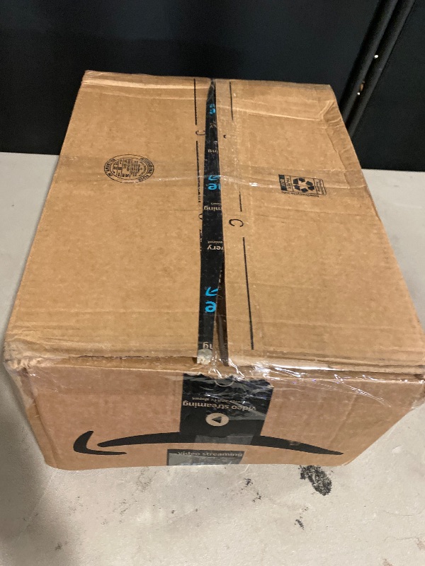 Photo 1 of (One Size Fits Most) Deluxe Grizzly Bear Costume