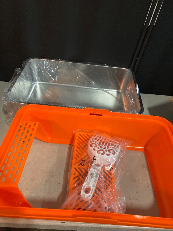 Photo 1 of Enclosed Stainless Steel Litter Box with Lid Extra Large Litter Cat Box for Big Cats XL Metal Litter Pan Tray with High Sides Enclosure, Anti-Leakage, Easy Cleaning (Orange)