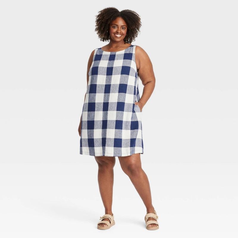 Photo 1 of 1X Women's Linen Woven Mini Shift Dress - Ava & Viv Navy Blue/White Gingham : Sleeveless, Keyhole Back, Seam Pocket