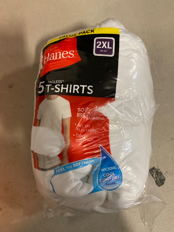 Photo 1 of 2XL Hanes Men's Crewneck T-Shirt with Fresh IQ 5pk - White Tagless, Moisture Wicking