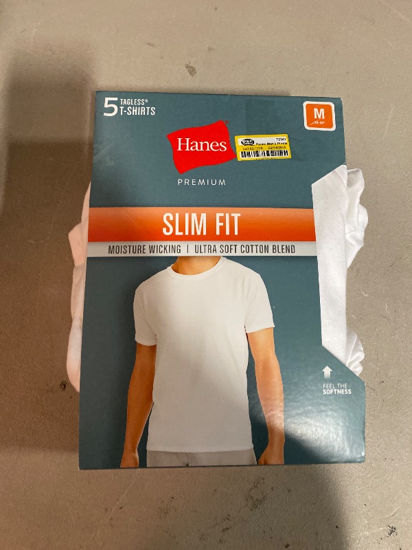 Photo 1 of M 38" - 40" Hanes Ultimate Men's Fresh Iq Slim Fit Crew Undershirt, 5-Pack