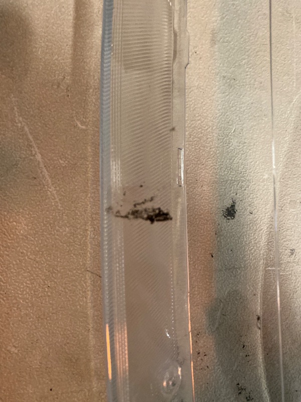 Photo 1 of Headlight Cover Transparent Lampshade Headlamp Shell Replace Original Lens Plexiglass Compatible for Porsche Cayenne 2007 2008 2009 2010(2PCS Left and Right)