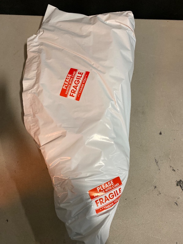 Photo 1 of Headlight Cover Transparent Lampshade Headlamp Shell Replace Original Lens Plexiglass Compatible for Porsche Cayenne 2007 2008 2009 2010(2PCS Left and Right)