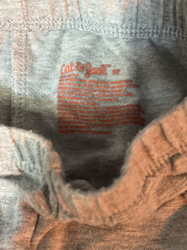 Photo 1 of 5T Grey Kids Cat & Jack Leggings
