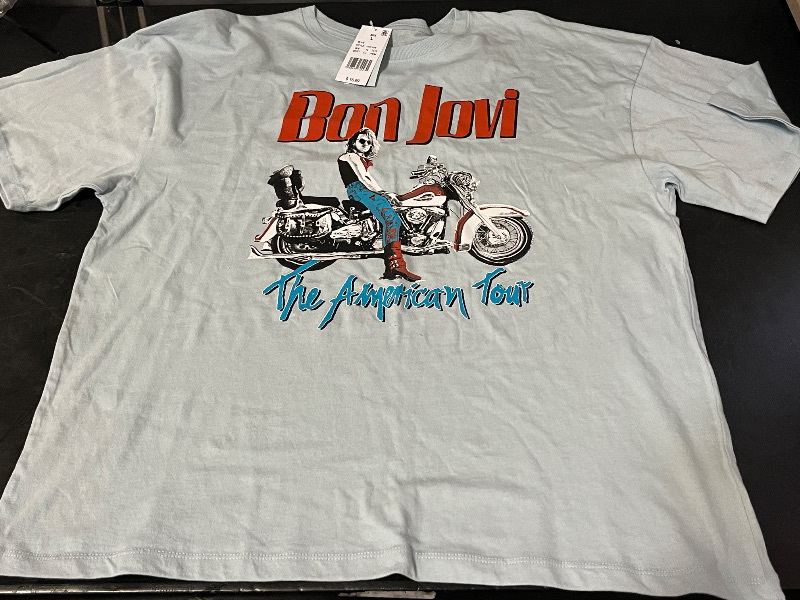 Photo 1 of (L) Women's Bon Jovi American Tour Oversized Graphic T-Shirt - Light Blue
