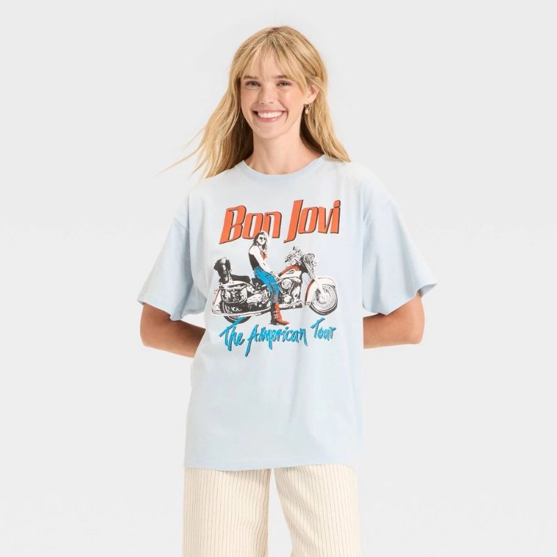 Photo 1 of (L) Women's Bon Jovi American Tour Oversized Graphic T-Shirt - Light Blue
