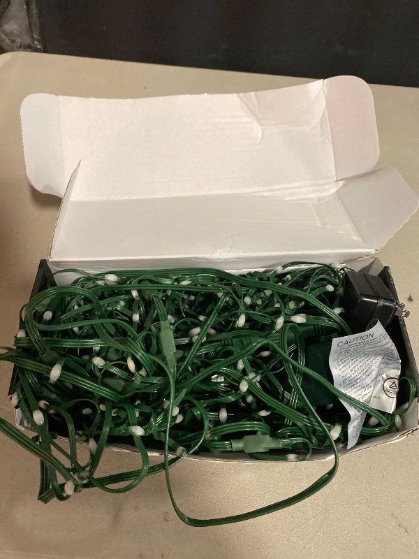 Photo 1 of Govee - RGBIC Smart Net Lights, 64 Modes, DIY & Alexa/Google Control, IP65 Waterproof, Wire - Green