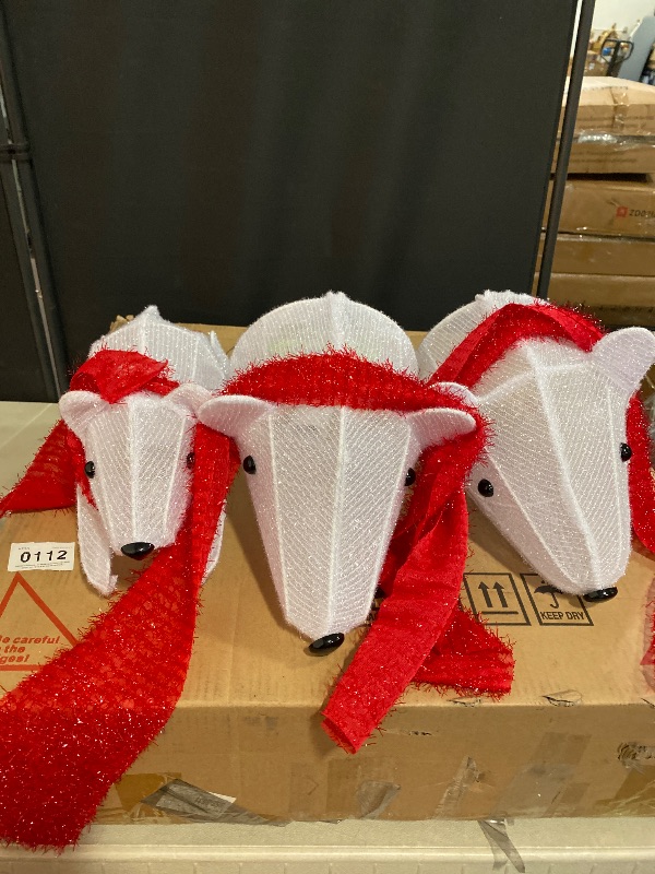 Photo 1 of AWQM 3-Piece Lighted Polar Bear Family,Large Outdoor Indoor Christmas Decorations for Front Yard,Holiday Light Up Decorations w/ 210 LED Lights, Stakes, Zip Ties - White