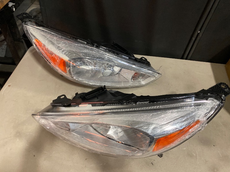 Photo 1 of For 2015 2016 2017 2018 Ford Focus LED DRL Replacement Headlights Assembly, Chrome W/Amber Headlamp Set Driver & Passenger Pair