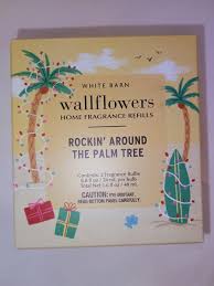 Photo 1 of Bath and Body Works Rockin Around The Palm Tree plug in