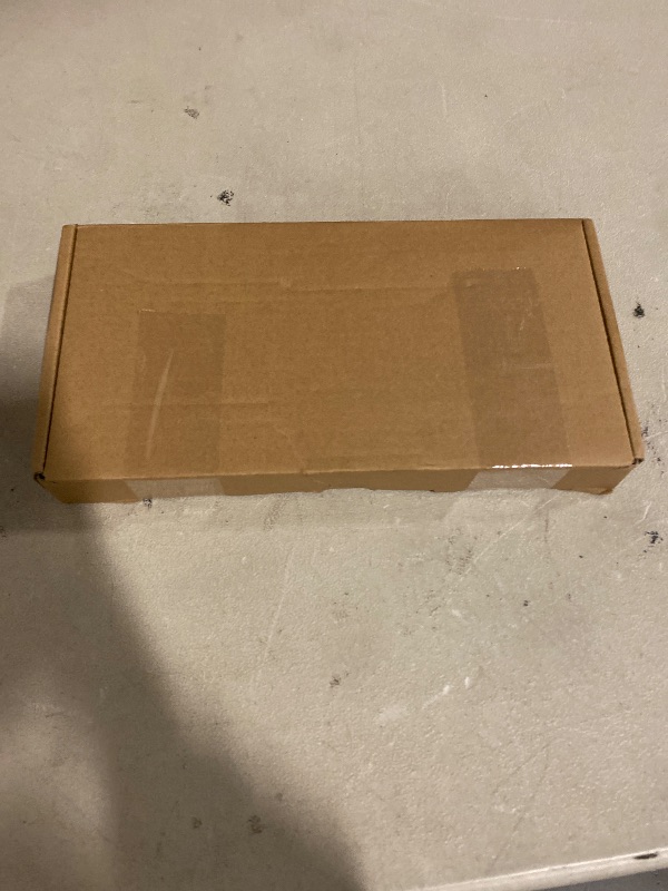 Photo 1 of 600W 18V Monocrystalline Solar Panel Kit with 100A Charge Controller for RV, Camping, and Off-Grid Systems, Portable Lightweight Design with Suction Cups and Car Charging Cable