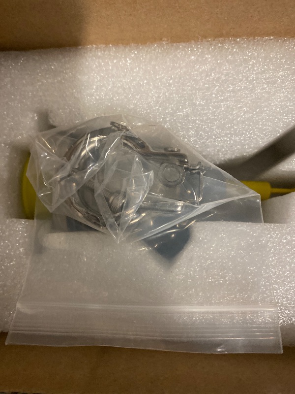 Photo 1 of 3C0131113C Diesel Emissions Fluid Injection Nozzle Urea Injector Repalcement for Audi Q7 A8 Q5 A6 A7, for VW Touareg Passat, for Porsche Cayenne 0444021021