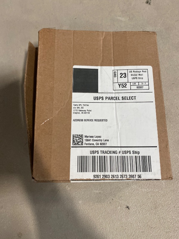 Photo 1 of Sweet Indulgences Maracuja Juicy Lip Vault