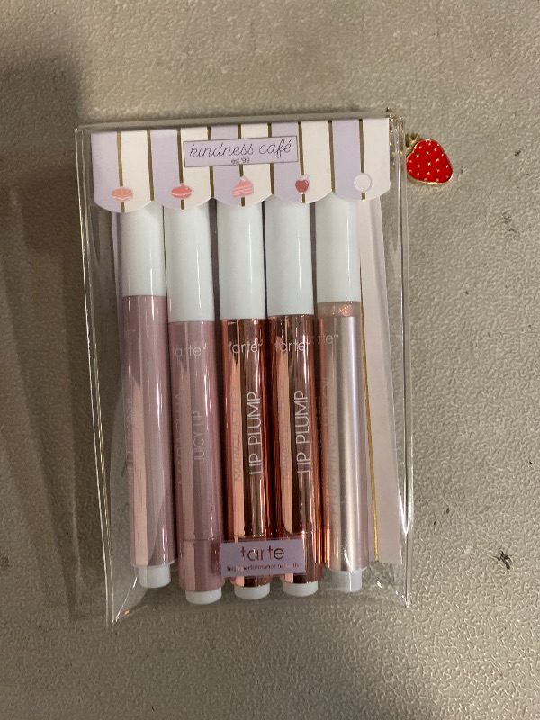 Photo 1 of Sweet Indulgences Maracuja Juicy Lip Vault