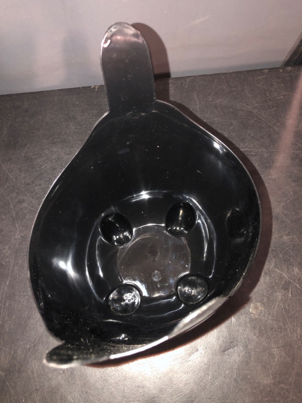 Photo 1 of 123Arts Cartoon Cat Shape ABS Table Bathroom Trash Can Storage Bucket with Cat Clips