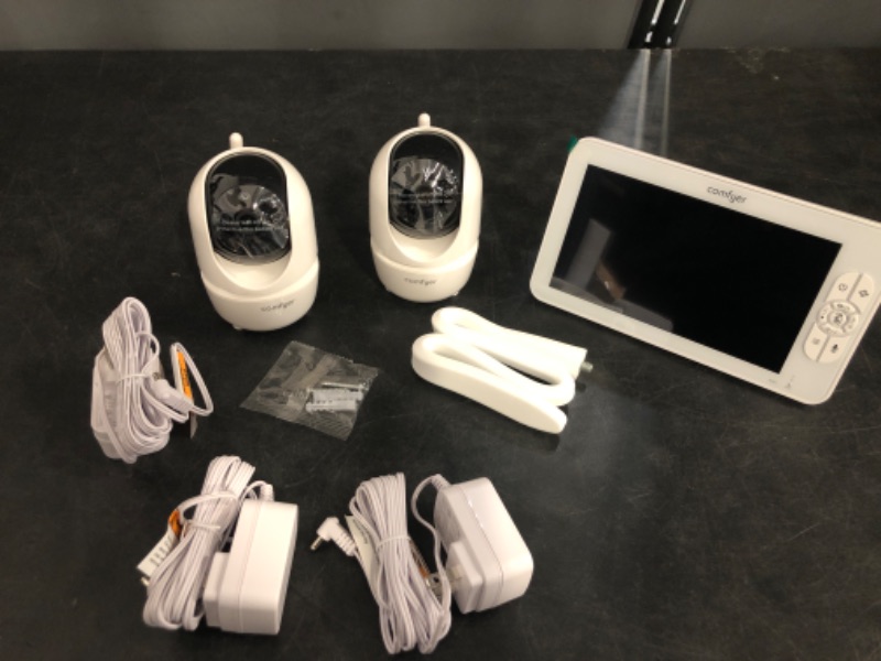 Photo 1 of 7" Split-Screen Baby Monitor with 2 1080P Cameras, 720P HD No WiFi Monitor with a Flexible Bracket, 6000mAh Battery, VOX Mode, 2 Way Audio, Remote PTZ, Auto Night Vision
