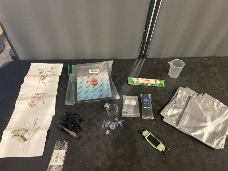 Photo 1 of 12 mixed aquarium and houseware items