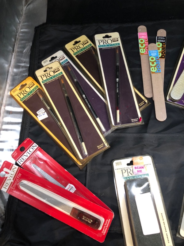 Photo 1 of 19 Mixed nail bundles