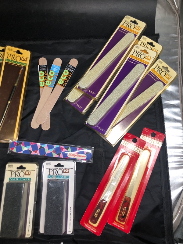 Photo 1 of 19 Mixed Nail Bundle's - Files, Buffers, & Brushes