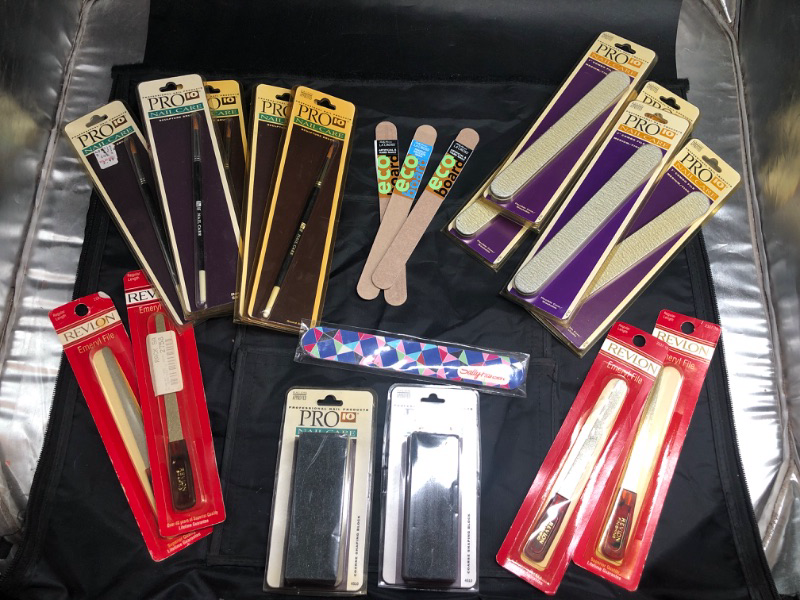 Photo 1 of 19 Mixed Nail Bundle's - Files, Buffers, & Brushes