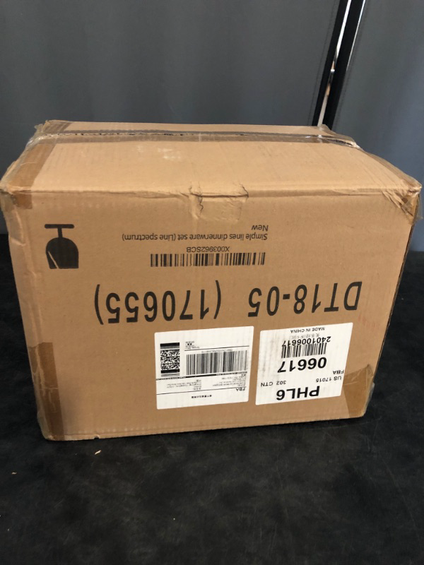 Photo 1 of Amazon Basics 18 Piece Kitchen Dinnerware Set - Square Plates, Bowls, Service for 6 - Modern Beams