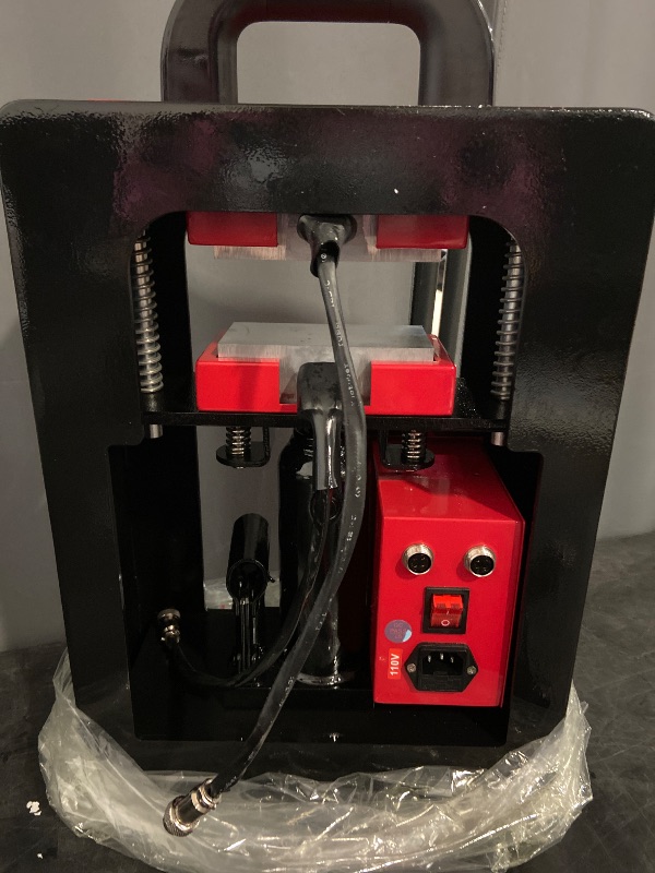 Photo 1 of 5 Tons Heat Press Machine with LCD Screen 2.3 x 4.7 Inch Dual Heating Plate
