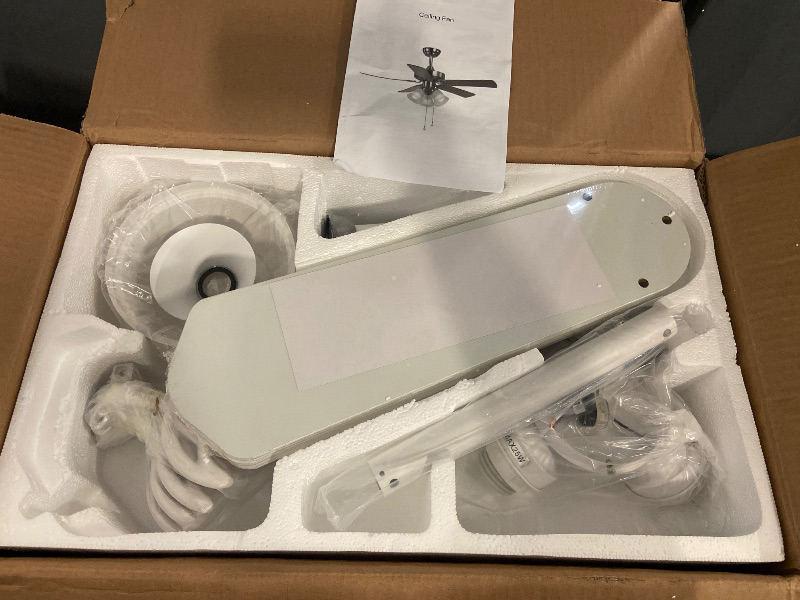 Photo 1 of 42 Inch Indoor Ceiling Fan with Pull-Chain and Three LED Light Bulbs Base, Traditional 3-Speeds Reversible Blades Ceiling Fan (White)
