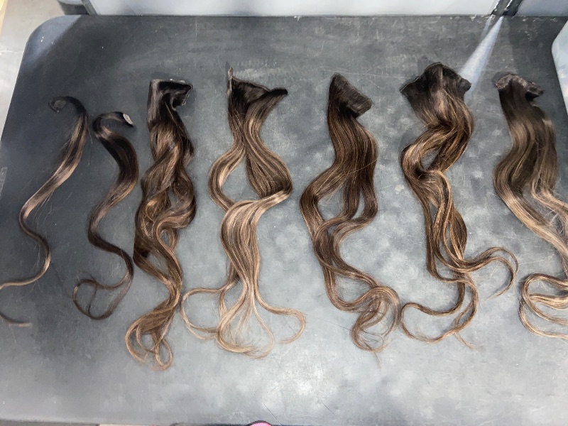 Photo 1 of LaaVoo Weft Hair 7 Extensions Human Hair Straight Hair Weft Extensions Dark Brown Ombre Light Brown Balayage Sew in Hair Extensions Real Human Hair Seamless 18 Inch 100g
