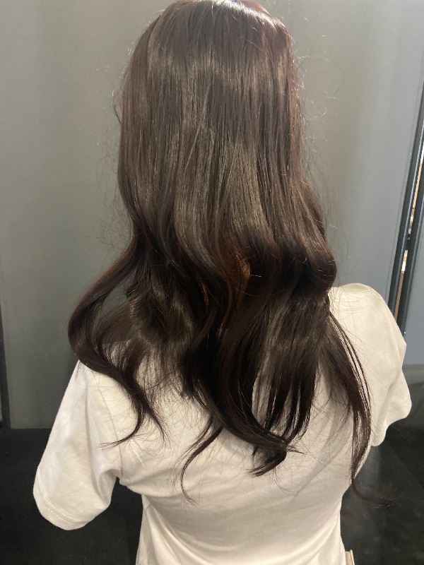 Photo 1 of HD Transparent Lace Natural Straight Human Hair Wigs with Bangs Brazilian Remy Hair Layered Straight 13X4 Lace Front Wig Pre plucked Bleached Knost For Woman 150% Density Natural Black
