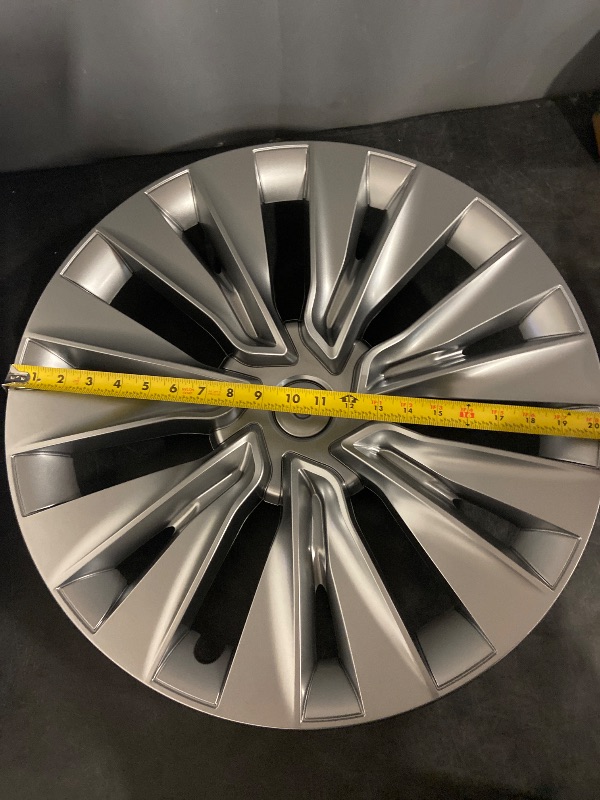 Photo 1 of Fits Tesla Model Y 19-Inch Wheel Hub Cover Wheel Covers, 4 Covers Per Pack, Silver, Made of Sturdy PC ABS Material for 2020-2024 Model Y Gemini Wheel Cover Replacement (Silver)
