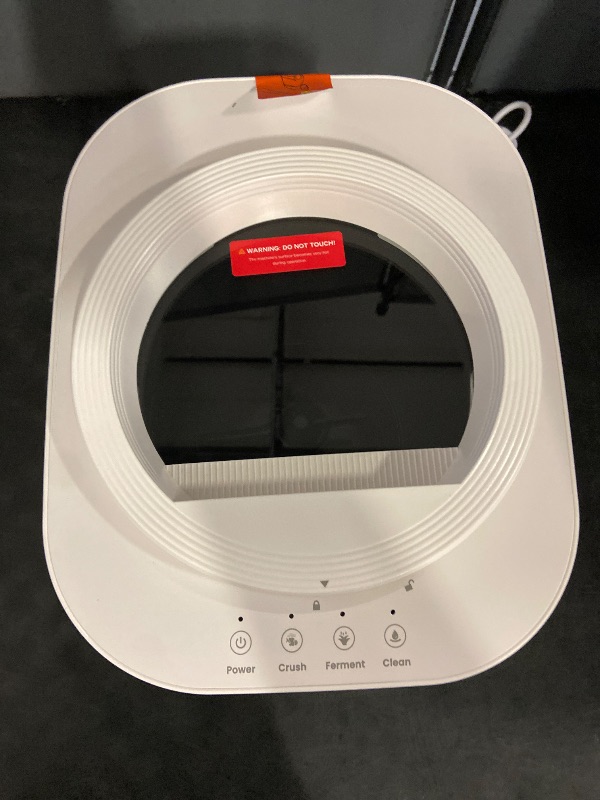 Photo 1 of 4L Electric Composter for Kitchen, Smart Countertop Compost Bin, Odorless | Low Noise | Auto-Cleaning | Turn Food Waste into Fertilizer, Indoor Food Waste Compost Machine, White
