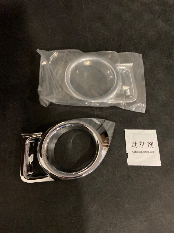 Photo 1 of Chrome Front Fog Light Lamp Cover Trim Fit For Toyota Highlander 2015 2016 -Not Fit 2017 Model