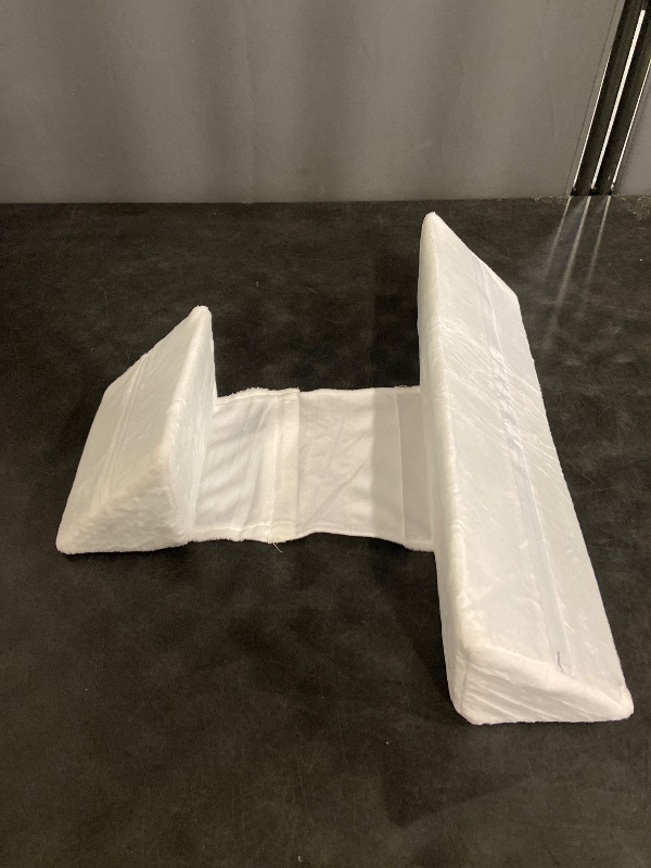 Photo 1 of Baby Side Sleeper Weddge Adjustable Soft and Breathable Pillow,1pc-White