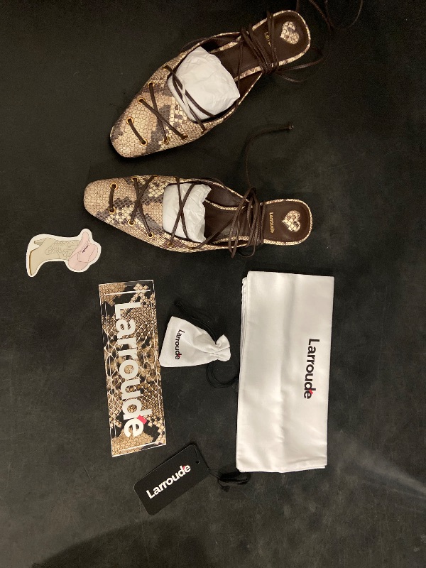 Photo 1 of 9.5 women's Amal Lace Up Pump In Neutral Printed Snake