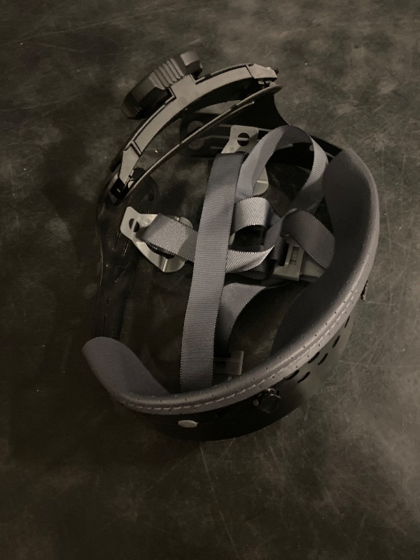 Photo 1 of MSA 10148708 Fas-Trac III Replacement Suspension - 4-Point Attachment, Size: Standard, V-Gard/V-Gard 500/V-Gard GREEN/SmoothDome Accessory, Cap-Style Hard Hat Suspension, Replaceable & Durable