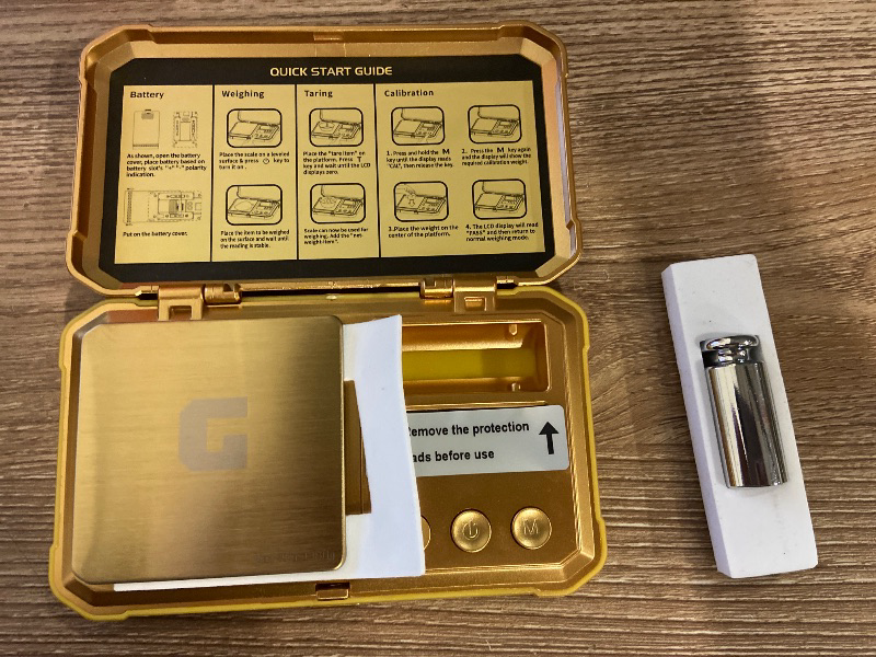 Photo 1 of Digital Pocket Gram Scale 300g x 0.01g Accuracy? Small Mini High Precision Gold Scale Digital Weight Grams and Oz for Jewelry,Diamond?Arrows, Powders and Medicine,with 50g Cal Weights

