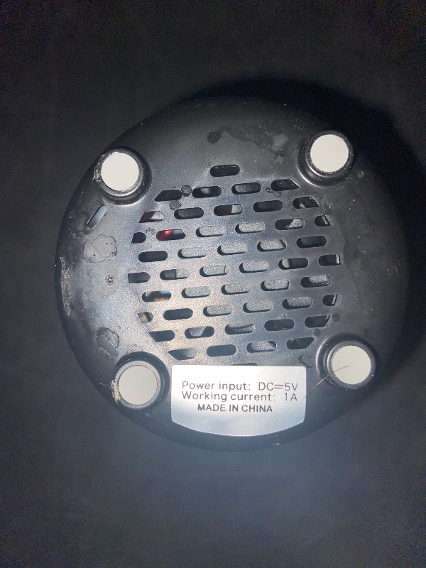 Photo 1 of Generic Car Humidifier Aromatherapy Essential Oil Diffuser USB Mist Mini Portable for Car Home Office Bedroom, 100ML, Black
