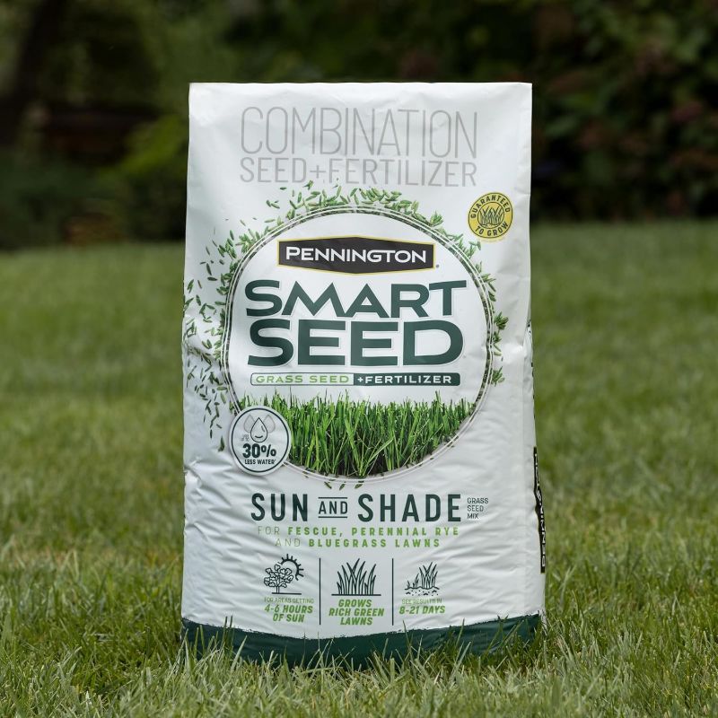 Photo 1 of Pennington Smart Seed Sun and Shade Grass Mix 7 lb