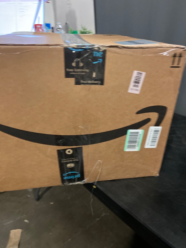 Photo 1 of 9x12 Washable Area Rug Boho Chic Medallion Distressed Design Non-Shedding Easy Care Ideal for High Traffic Areas in Rug for Living Room Bedroom Office Coffee Table Large Carpet