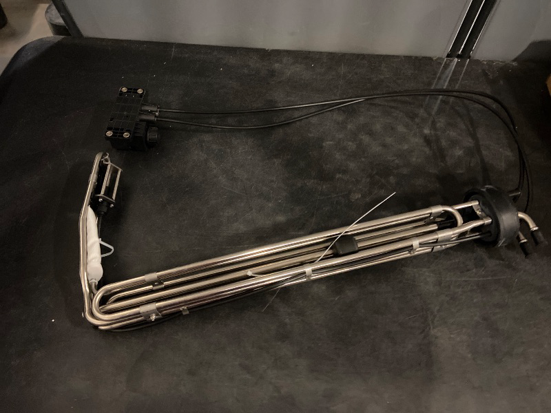 Photo 1 of 23539939 DEF Tank Level Sensor Fit for Volvo Mack Trucks, Replace# 22306785 23045836