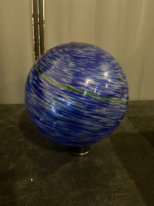 Photo 1 of 10" Diameter Gazing Ball with 8.5" Hummingbird Metal Stand Outdoor Garden Decor,Glass Globe Sphere Yard Art Decorations Outdoor,Glass Gazing Balls for Garden,Home,Lawn,Patio,Porch(Blue)
