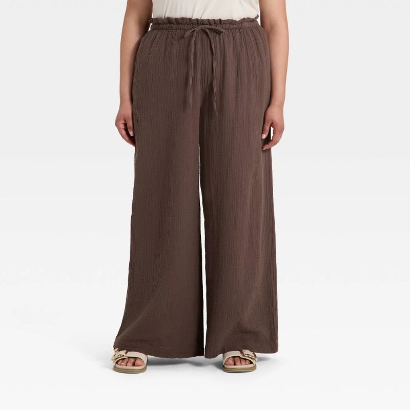 Photo 1 of Size S Women's High-Rise Wide Leg Pull-on Pants - Universal Thread™ Brown S
